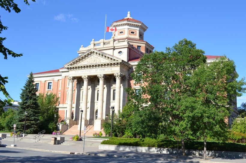University-of-Manitoba - copia